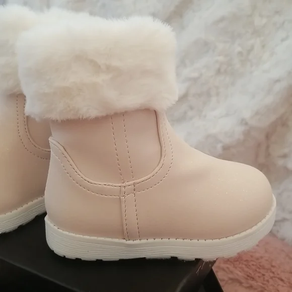 TAHARI Blush Shimmer Size 5 Toddler Boot NIB - Picture 5 of 8